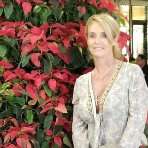 Meet your Posher, Paula